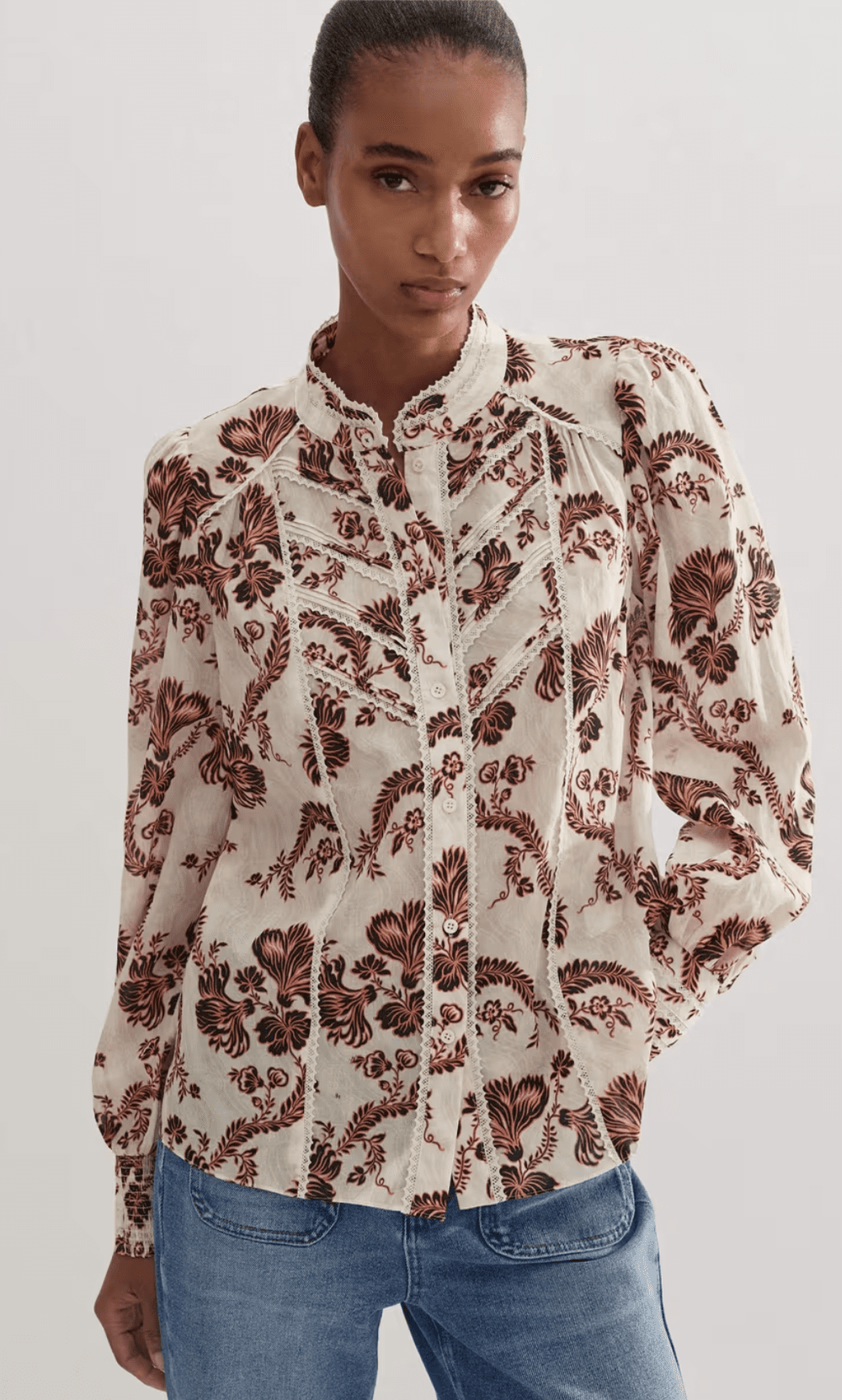 るん【新品未使用】emm Tulip blouse ME and EM Cotton Midnight Floral Print Blouse — UFO No More